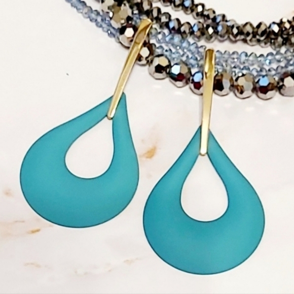 NWT Gold Bar 90s Inspired Cyan Blue Teardrop Large Gold Earrings - Picture 2 of 15